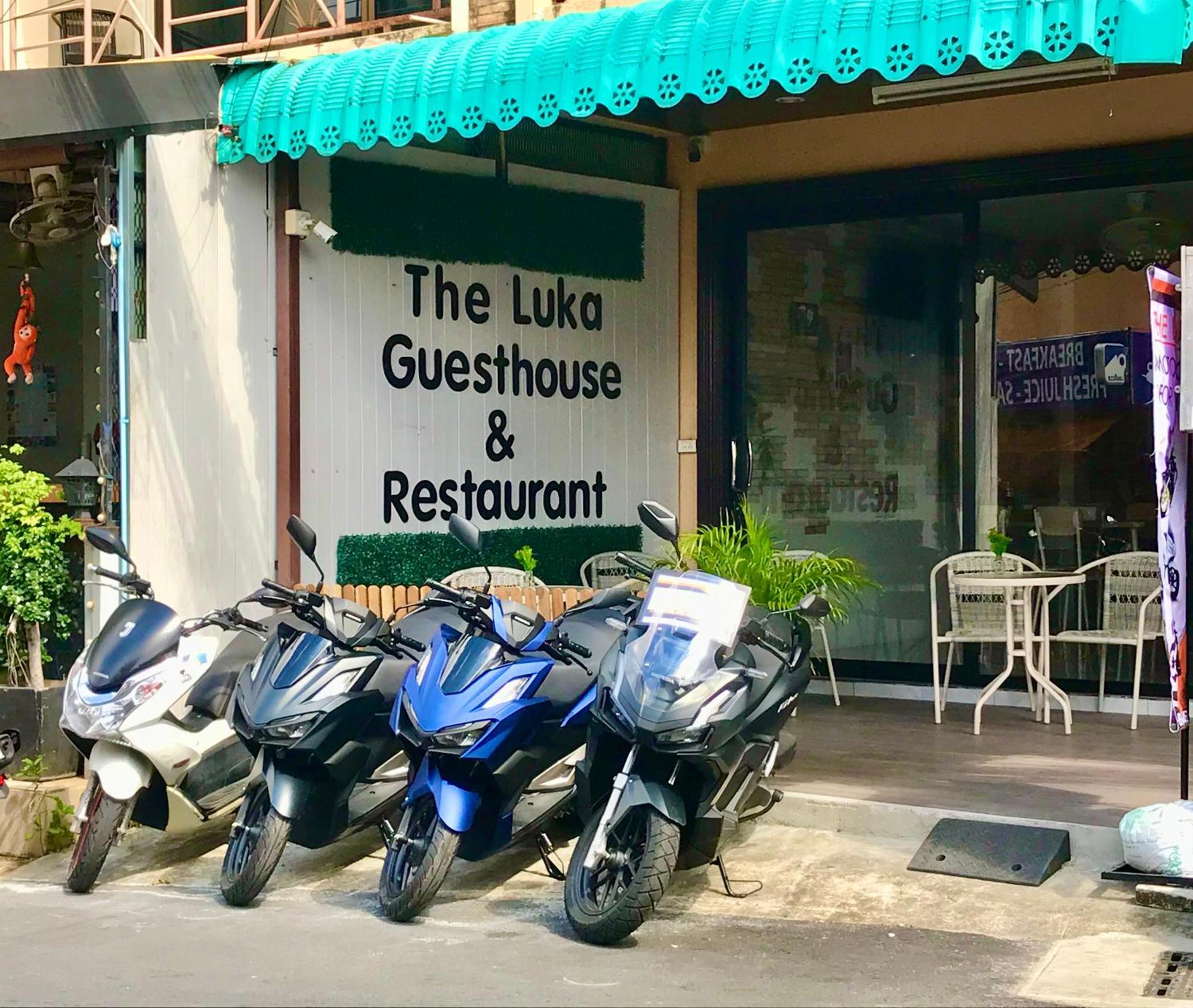 The Luka Guesthouse And Restaurant Patong Eksteriør billede